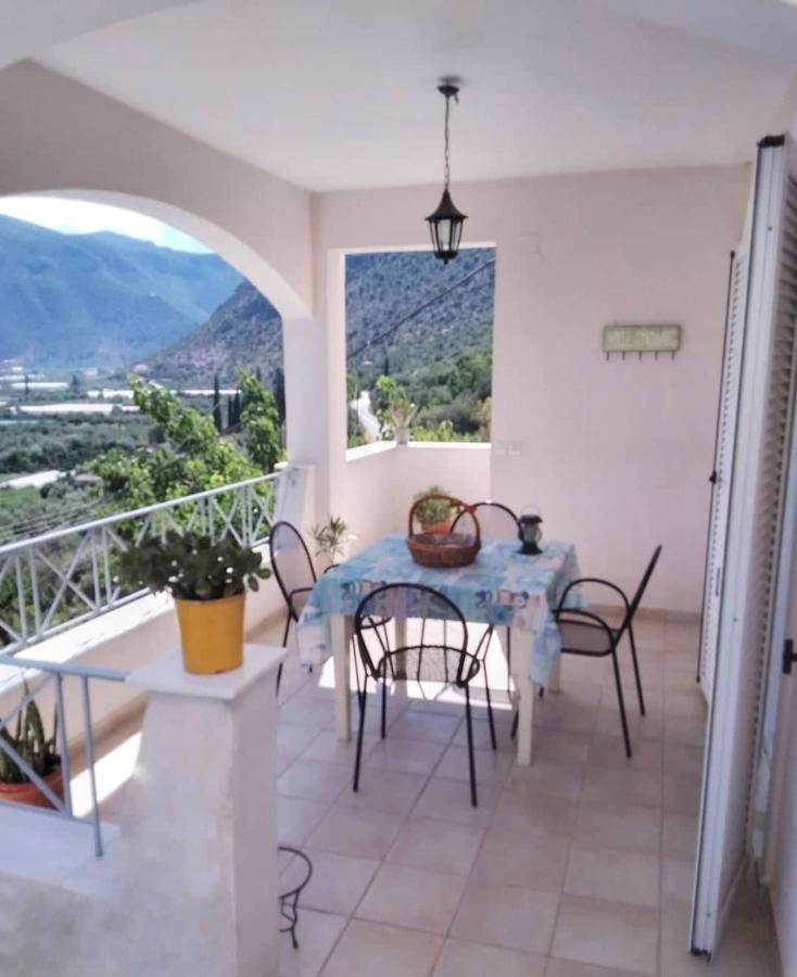 West Red Rock And View Leonidio Maisonette Studio Leonídion Exterior foto