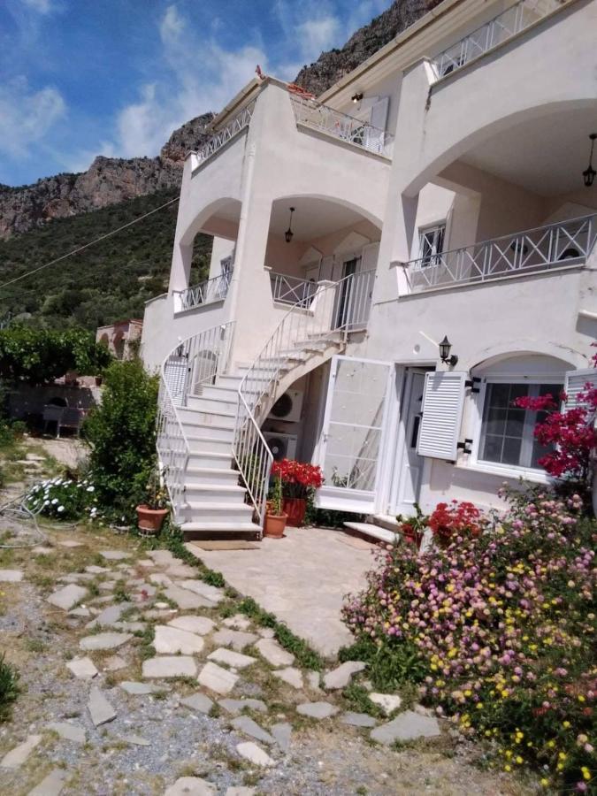 West Red Rock And View Leonidio Maisonette Studio Leonídion Exterior foto